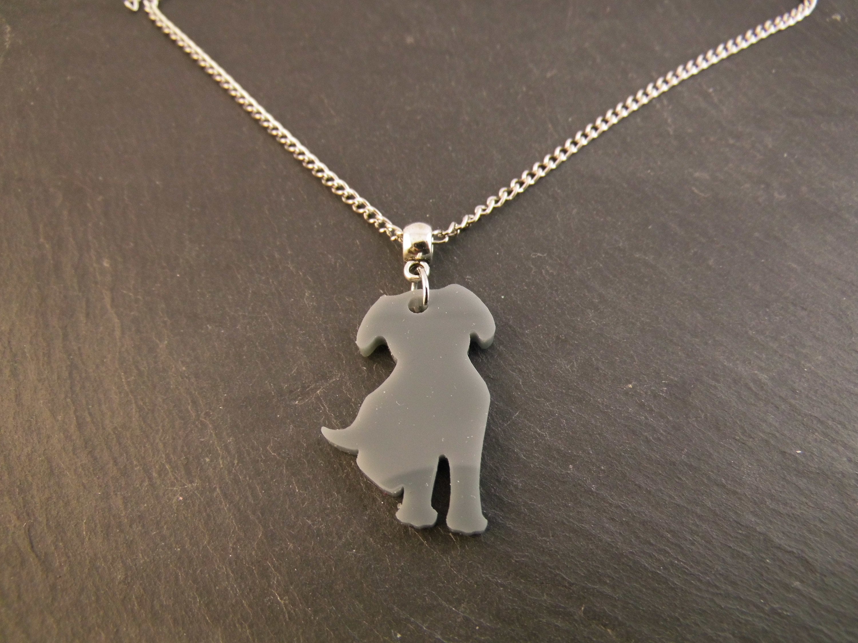 925er Echt Silber Kette mit Hund Anhänger grau